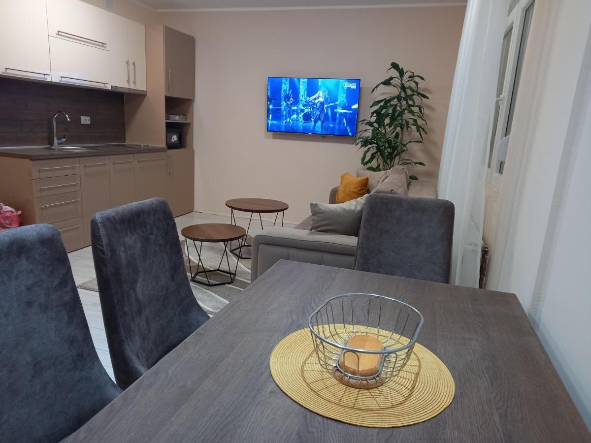 Leda Apartmani Smederevo Zewnętrze zdjęcie