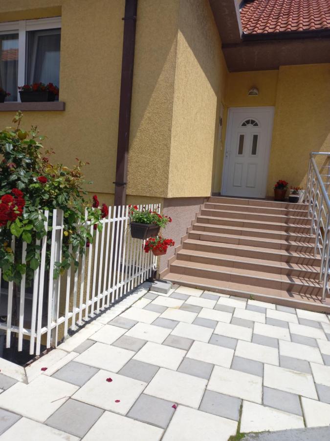 Leda Apartmani Smederevo Zewnętrze zdjęcie